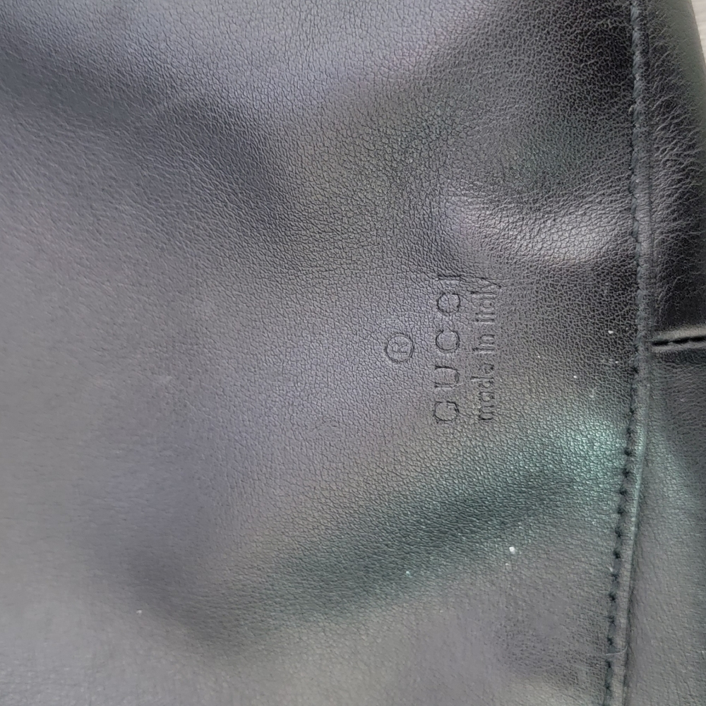 GUCCI Drawstring Bucket Bag - Picture 8 of 8
